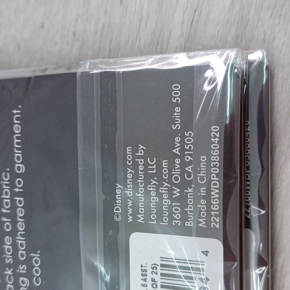 Loungefly 25 Pack Count Disney Iron On Patches  NIP - Picture 10 of 13